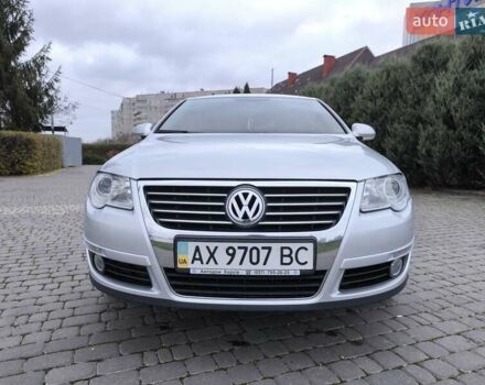 Серый Фольксваген Пассат, объемом двигателя 2 л и пробегом 42 тыс. км за 10000 $, фото 11 на Automoto.ua