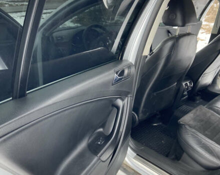 Сірий Фольксваген Пассат, об'ємом двигуна 2 л та пробігом 240 тис. км за 7200 $, фото 13 на Automoto.ua