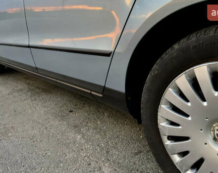 Серый Фольксваген Пассат, объемом двигателя 1.6 л и пробегом 190 тыс. км за 6450 $, фото 6 на Automoto.ua