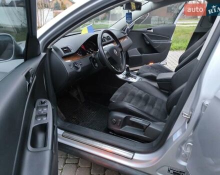 Серый Фольксваген Пассат, объемом двигателя 2 л и пробегом 42 тыс. км за 10000 $, фото 23 на Automoto.ua