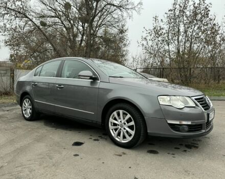 Серый Фольксваген Пассат, объемом двигателя 2 л и пробегом 210 тыс. км за 6999 $, фото 1 на Automoto.ua