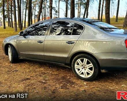 Сірий Фольксваген Пассат, об'ємом двигуна 2 л та пробігом 295 тис. км за 6800 $, фото 3 на Automoto.ua