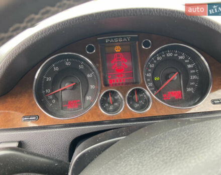 Сірий Фольксваген Пассат, об'ємом двигуна 2 л та пробігом 240 тис. км за 7200 $, фото 11 на Automoto.ua
