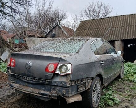 Серый Фольксваген Пассат, объемом двигателя 3 л и пробегом 290 тыс. км за 3200 $, фото 12 на Automoto.ua