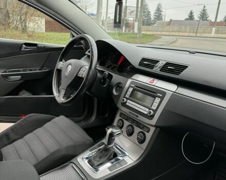 Серый Фольксваген Пассат, объемом двигателя 2 л и пробегом 210 тыс. км за 6999 $, фото 3 на Automoto.ua