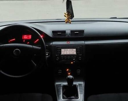 Сірий Фольксваген Пассат, об'ємом двигуна 2 л та пробігом 266 тис. км за 4999 $, фото 18 на Automoto.ua