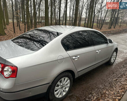 Серый Фольксваген Пассат, объемом двигателя 1.98 л и пробегом 214 тыс. км за 4600 $, фото 1 на Automoto.ua