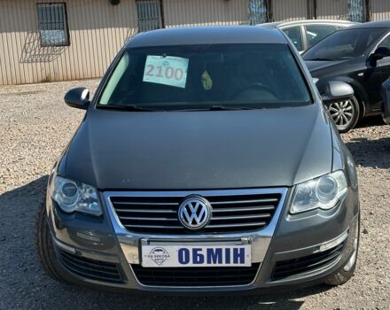 Серый Фольксваген Пассат, объемом двигателя 2 л и пробегом 257 тыс. км за 6700 $, фото 1 на Automoto.ua