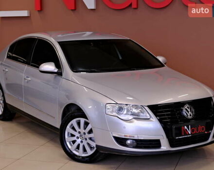 Серый Фольксваген Пассат, объемом двигателя 2 л и пробегом 227 тыс. км за 6900 $, фото 5 на Automoto.ua