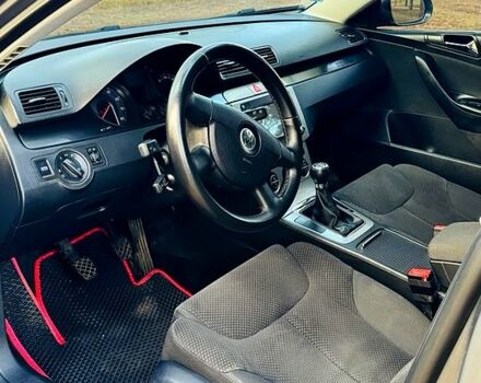 Сірий Фольксваген Пассат, об'ємом двигуна 2 л та пробігом 295 тис. км за 6800 $, фото 8 на Automoto.ua