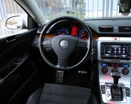 Сірий Фольксваген Пассат, об'ємом двигуна 1.8 л та пробігом 241 тис. км за 6900 $, фото 10 на Automoto.ua