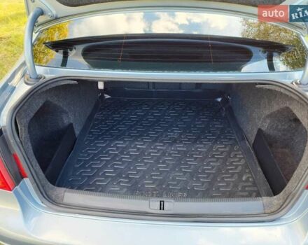 Серый Фольксваген Пассат, объемом двигателя 1.8 л и пробегом 230 тыс. км за 7500 $, фото 6 на Automoto.ua