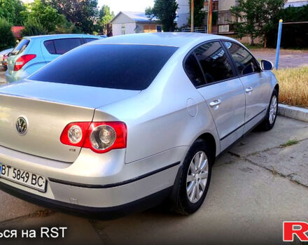 Сірий Фольксваген Пассат, об'ємом двигуна 1.8 л та пробігом 245 тис. км за 5000 $, фото 3 на Automoto.ua