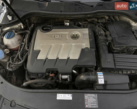 Серый Фольксваген Пассат, объемом двигателя 1.97 л и пробегом 370 тыс. км за 7499 $, фото 4 на Automoto.ua