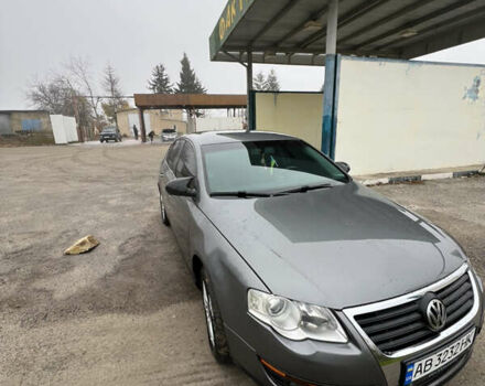 Серый Фольксваген Пассат, объемом двигателя 2 л и пробегом 176 тыс. км за 7000 $, фото 3 на Automoto.ua