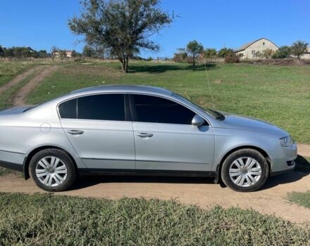 Серый Фольксваген Пассат, объемом двигателя 1.8 л и пробегом 637 тыс. км за 6100 $, фото 7 на Automoto.ua