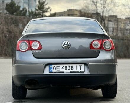 Сірий Фольксваген Пассат, об'ємом двигуна 1.8 л та пробігом 174 тис. км за 5800 $, фото 1 на Automoto.ua