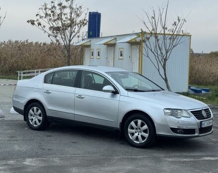 Серый Фольксваген Пассат, объемом двигателя 2 л и пробегом 212 тыс. км за 5800 $, фото 3 на Automoto.ua