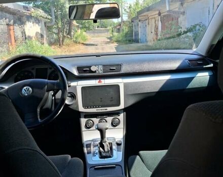 Серый Фольксваген Пассат, объемом двигателя 1.8 л и пробегом 255 тыс. км за 6900 $, фото 1 на Automoto.ua