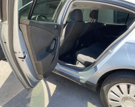 Серый Фольксваген Пассат, объемом двигателя 2 л и пробегом 314 тыс. км за 5750 $, фото 6 на Automoto.ua