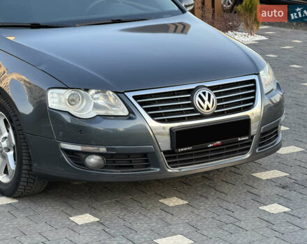Сірий Фольксваген Пассат, об'ємом двигуна 2 л та пробігом 310 тис. км за 5800 $, фото 8 на Automoto.ua