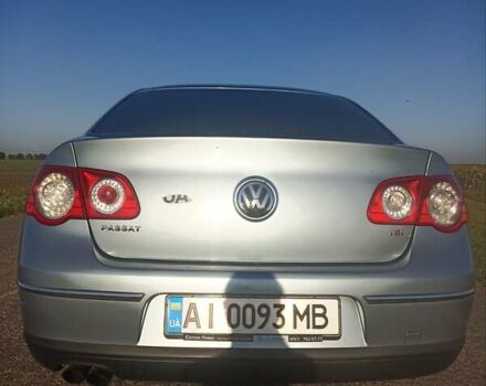 Серый Фольксваген Пассат, объемом двигателя 1.8 л и пробегом 261 тыс. км за 6300 $, фото 1 на Automoto.ua