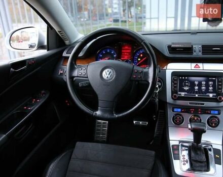 Сірий Фольксваген Пассат, об'ємом двигуна 1.8 л та пробігом 241 тис. км за 6900 $, фото 10 на Automoto.ua
