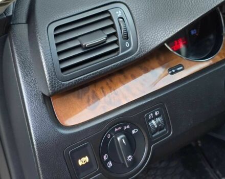 Серый Фольксваген Пассат, объемом двигателя 1.8 л и пробегом 240 тыс. км за 6499 $, фото 15 на Automoto.ua