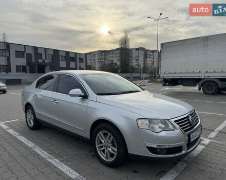 Серый Фольксваген Пассат, объемом двигателя 1.8 л и пробегом 267 тыс. км за 7300 $, фото 3 на Automoto.ua