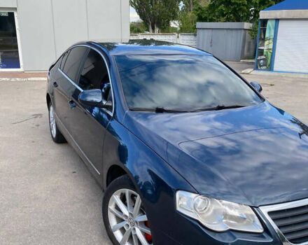 Серый Фольксваген Пассат, объемом двигателя 1.8 л и пробегом 230 тыс. км за 6300 $, фото 1 на Automoto.ua