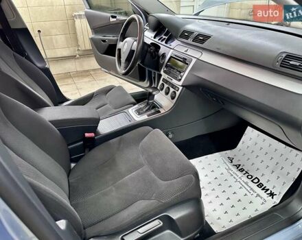 Серый Фольксваген Пассат, объемом двигателя 1.8 л и пробегом 290 тыс. км за 5499 $, фото 21 на Automoto.ua