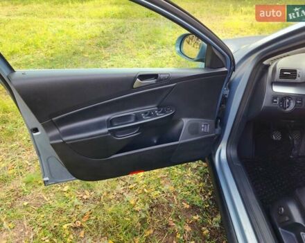 Серый Фольксваген Пассат, объемом двигателя 1.8 л и пробегом 230 тыс. км за 7500 $, фото 27 на Automoto.ua