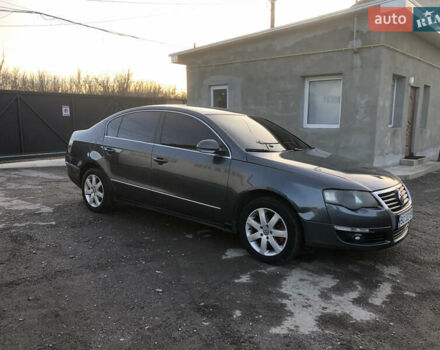 Сірий Фольксваген Пассат, об'ємом двигуна 1.8 л та пробігом 320 тис. км за 5550 $, фото 7 на Automoto.ua