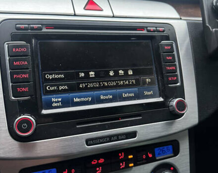 Серый Фольксваген Пассат, объемом двигателя 1.97 л и пробегом 275 тыс. км за 6950 $, фото 45 на Automoto.ua