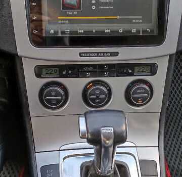 Серый Фольксваген Пассат, объемом двигателя 2 л и пробегом 320 тыс. км за 8000 $, фото 4 на Automoto.ua