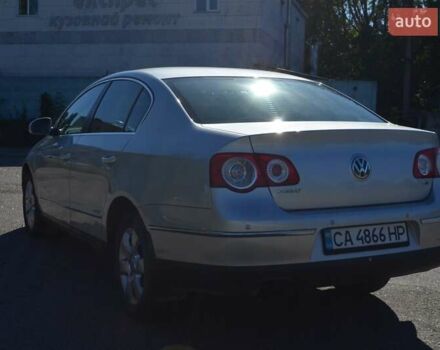 Серый Фольксваген Пассат, объемом двигателя 1.8 л и пробегом 210 тыс. км за 5800 $, фото 6 на Automoto.ua