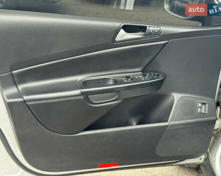 Серый Фольксваген Пассат, объемом двигателя 1.97 л и пробегом 275 тыс. км за 6950 $, фото 115 на Automoto.ua