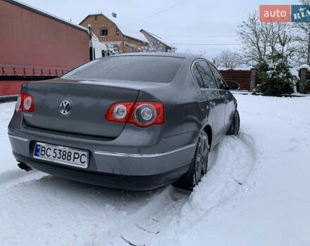 Сірий Фольксваген Пассат, об'ємом двигуна 1.8 л та пробігом 291 тис. км за 4950 $, фото 7 на Automoto.ua