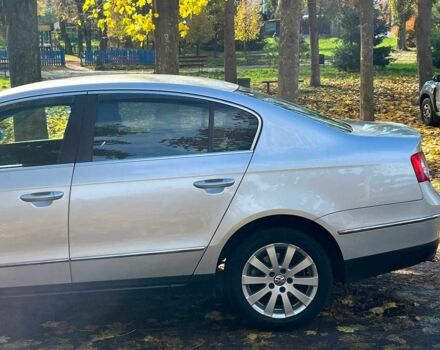 Сірий Фольксваген Пассат, об'ємом двигуна 1.8 л та пробігом 258 тис. км за 6890 $, фото 6 на Automoto.ua