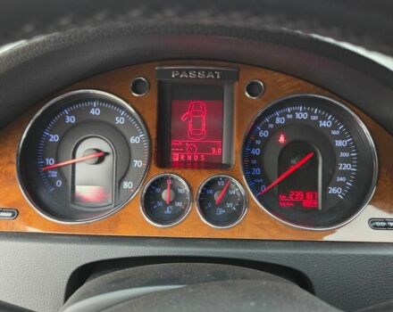 Серый Фольксваген Пассат, объемом двигателя 1.8 л и пробегом 239 тыс. км за 6799 $, фото 13 на Automoto.ua
