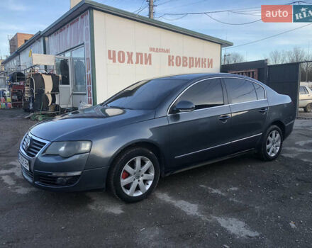 Сірий Фольксваген Пассат, об'ємом двигуна 1.8 л та пробігом 320 тис. км за 5550 $, фото 1 на Automoto.ua