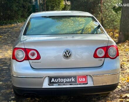 Серый Фольксваген Пассат, объемом двигателя 1.8 л и пробегом 258 тыс. км за 7390 $, фото 8 на Automoto.ua