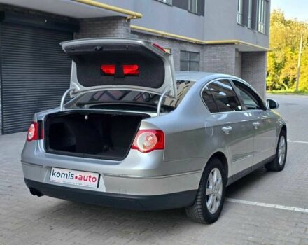 Серый Фольксваген Пассат, объемом двигателя 1.8 л и пробегом 240 тыс. км за 6499 $, фото 23 на Automoto.ua