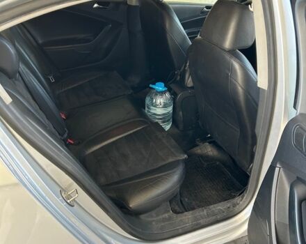 Серый Фольксваген Пассат, объемом двигателя 1.8 л и пробегом 208 тыс. км за 6000 $, фото 5 на Automoto.ua