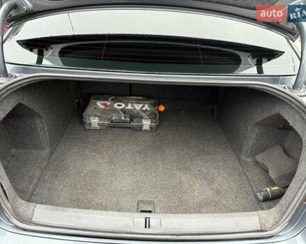 Серый Фольксваген Пассат, объемом двигателя 1.97 л и пробегом 236 тыс. км за 6000 $, фото 6 на Automoto.ua