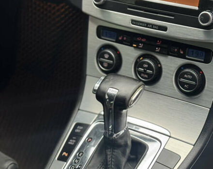 Серый Фольксваген Пассат, объемом двигателя 1.97 л и пробегом 275 тыс. км за 6750 $, фото 13 на Automoto.ua