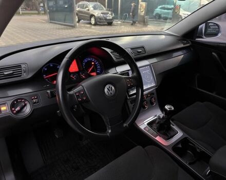 Серый Фольксваген Пассат, объемом двигателя 2 л и пробегом 370 тыс. км за 7300 $, фото 6 на Automoto.ua