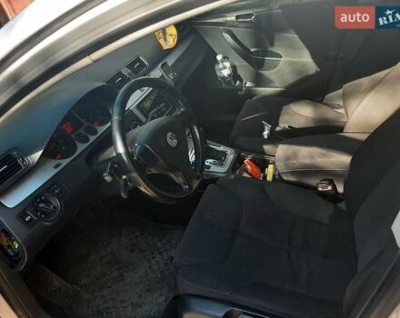 Серый Фольксваген Пассат, объемом двигателя 1.8 л и пробегом 229 тыс. км за 7550 $, фото 8 на Automoto.ua