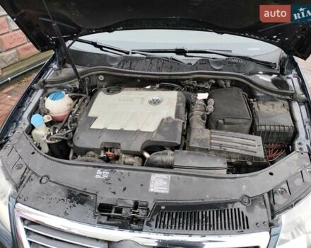 Серый Фольксваген Пассат, объемом двигателя 1.97 л и пробегом 262 тыс. км за 8700 $, фото 29 на Automoto.ua