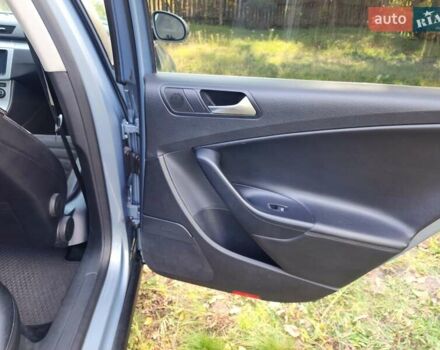 Серый Фольксваген Пассат, объемом двигателя 1.8 л и пробегом 230 тыс. км за 7500 $, фото 18 на Automoto.ua